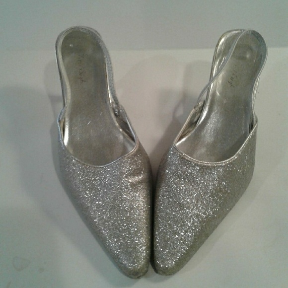 Frist Sight Silver Glittery Flats. - Picture 1 of 7